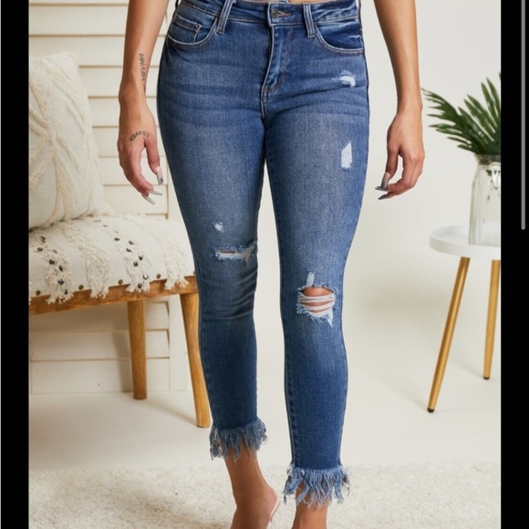 Cello Fringe Hem Crop Jeans - Picture 1 of 5